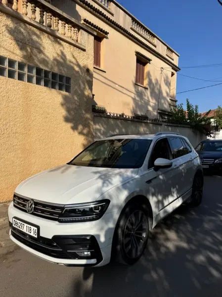 Volkswagen Tiguan 2018 R-Line - 2