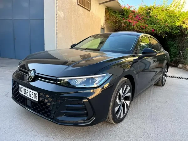 Volkswagen Passat 2025 Pro - 1