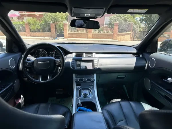 Rover Évoque 2016 - 3