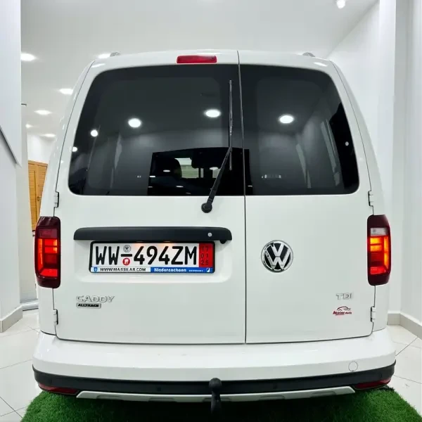 Volkswagen Caddy 2017 Altrack - 1
