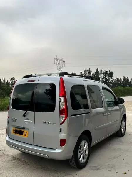 Renault Kangoo 2021 Privilège + - 4