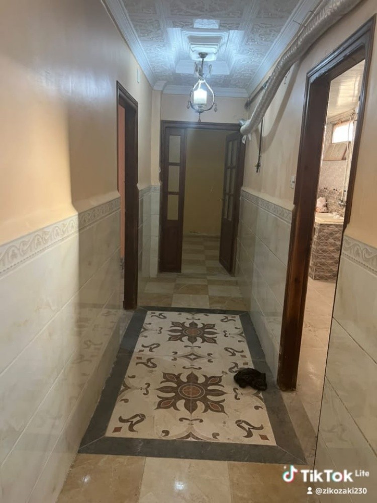 Une maison à vendre - 2