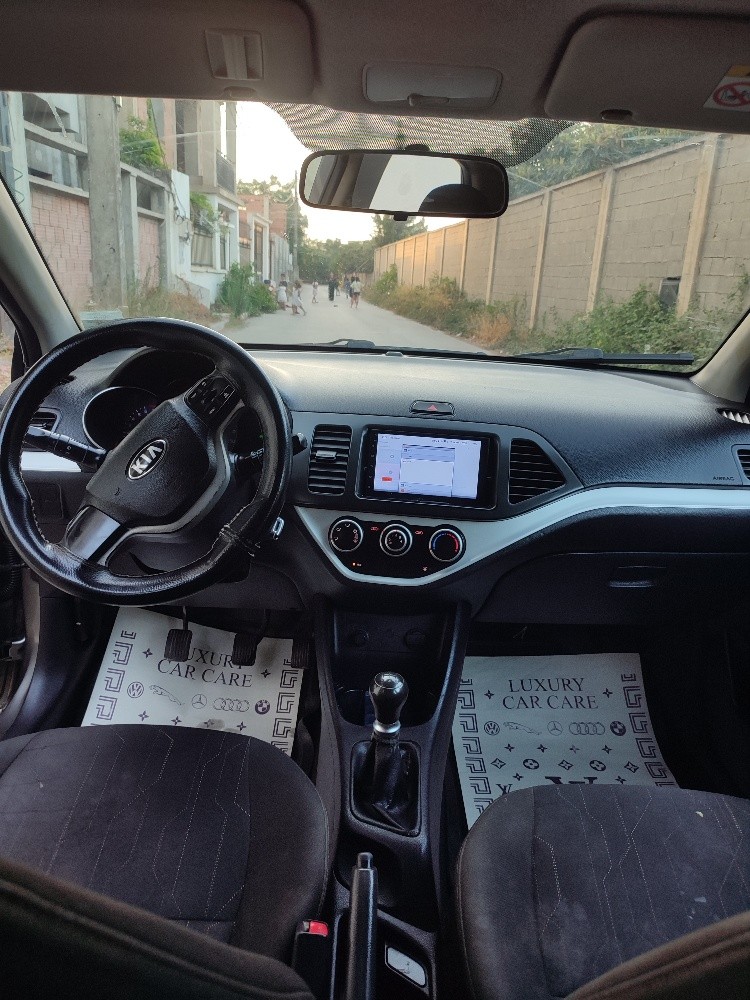 Picanto - 6