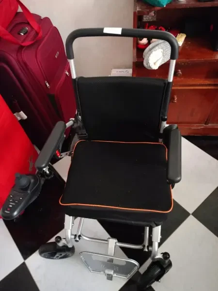 Chaise Roulante Électrique Jdiiid - 1