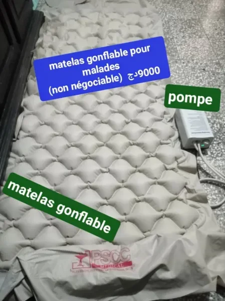 Matelas Gonflable Pour Malades - 1