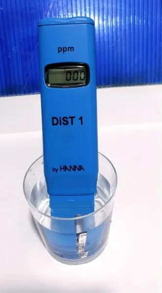 Eau Distillée Ultrapure Pour Labo - 1