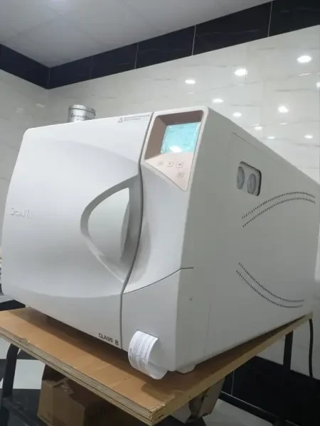 À Vendre : Autoclave Stérilisateu - 1