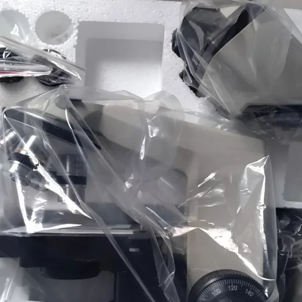 Microscope biologique Monoculaire - 1