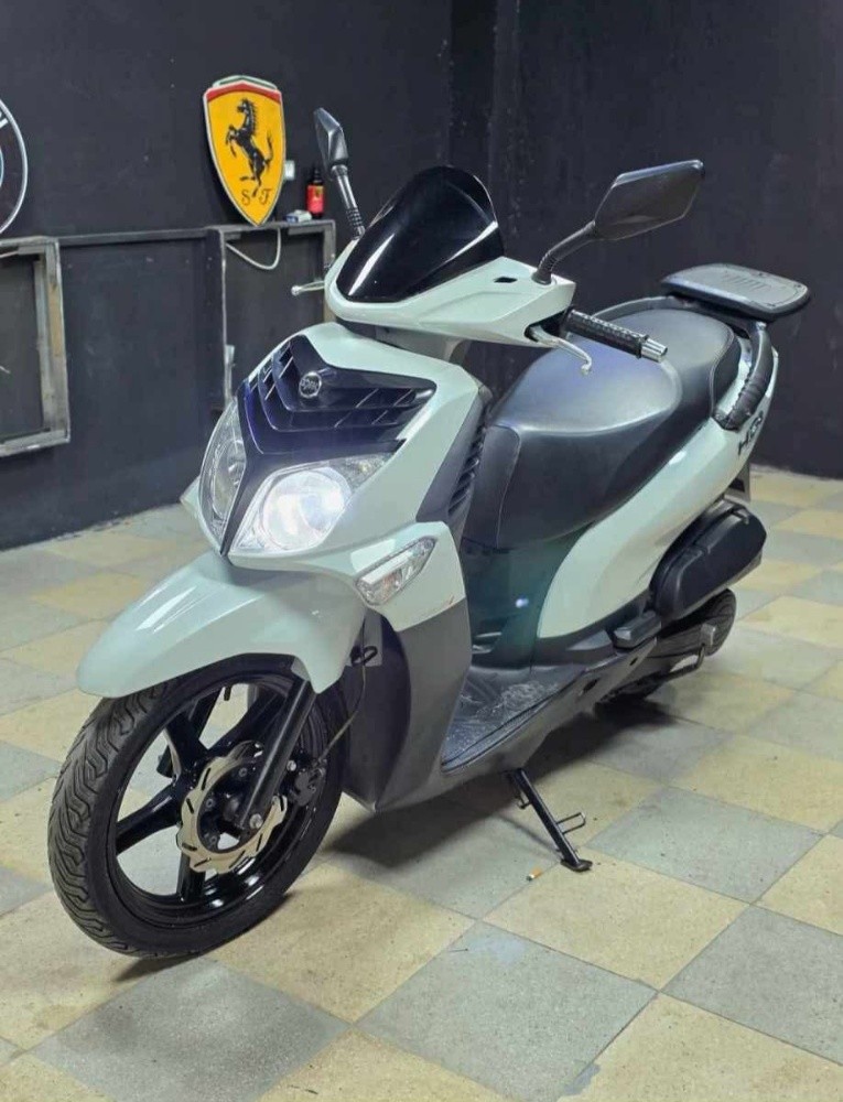 Sym hd 200 - 1