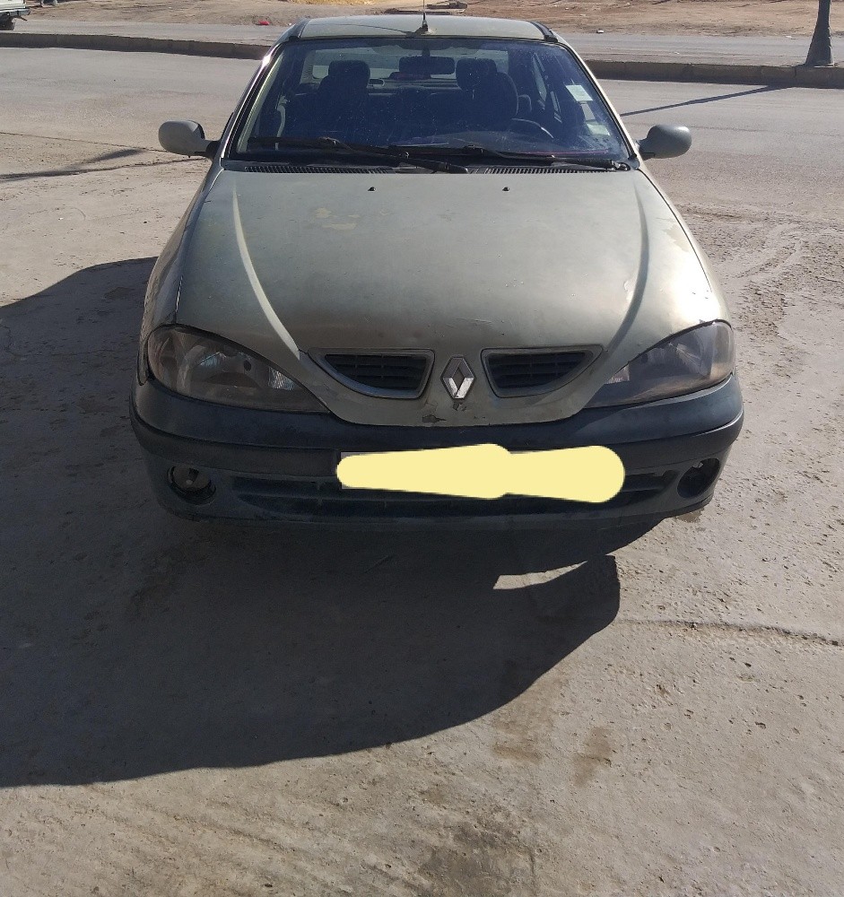 megane classic 2002  - 3