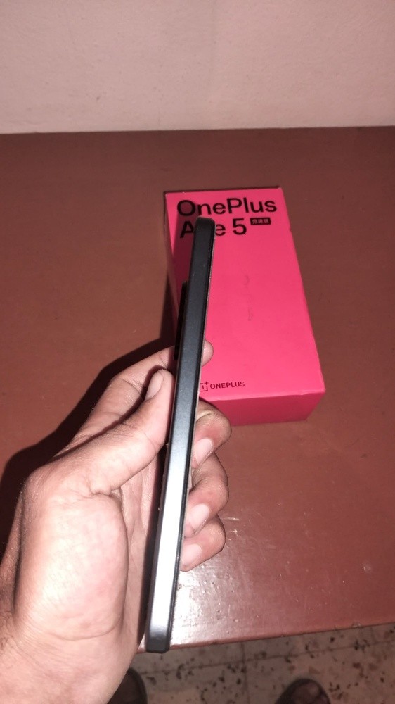 Oneplus ace 5 racing edition - 4