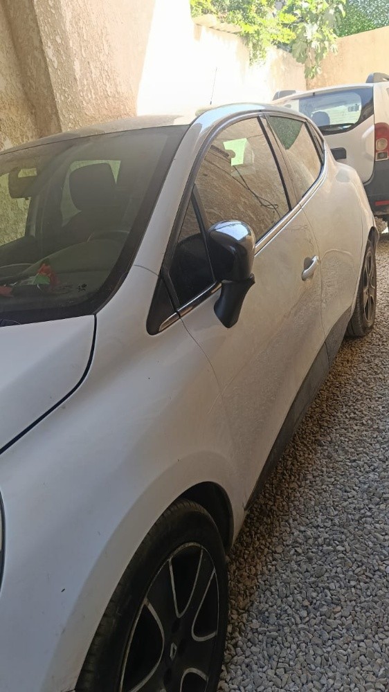 Clio 4 - 4