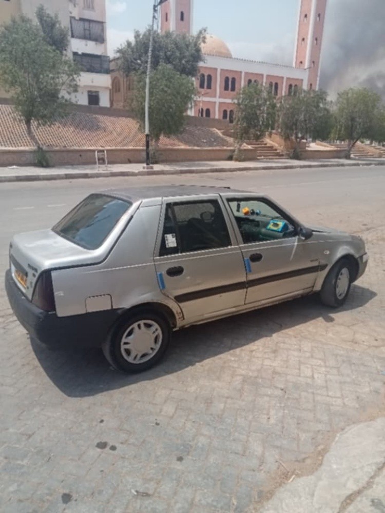 داسيا سالونزا - 1
