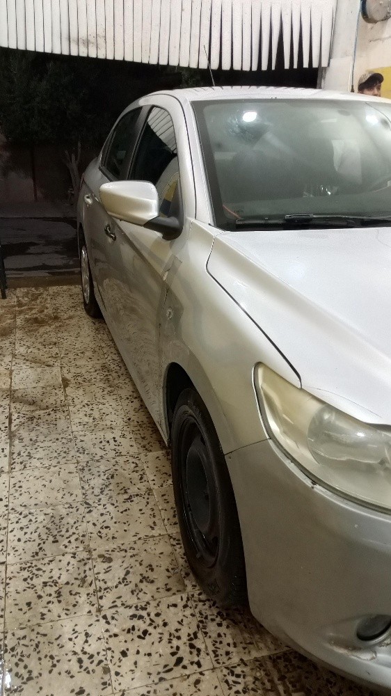 Peugeot 301 - 4