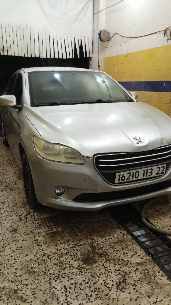 Peugeot 301 - 3