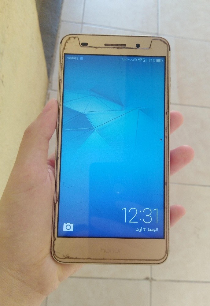 Huawie honor 5a - 1