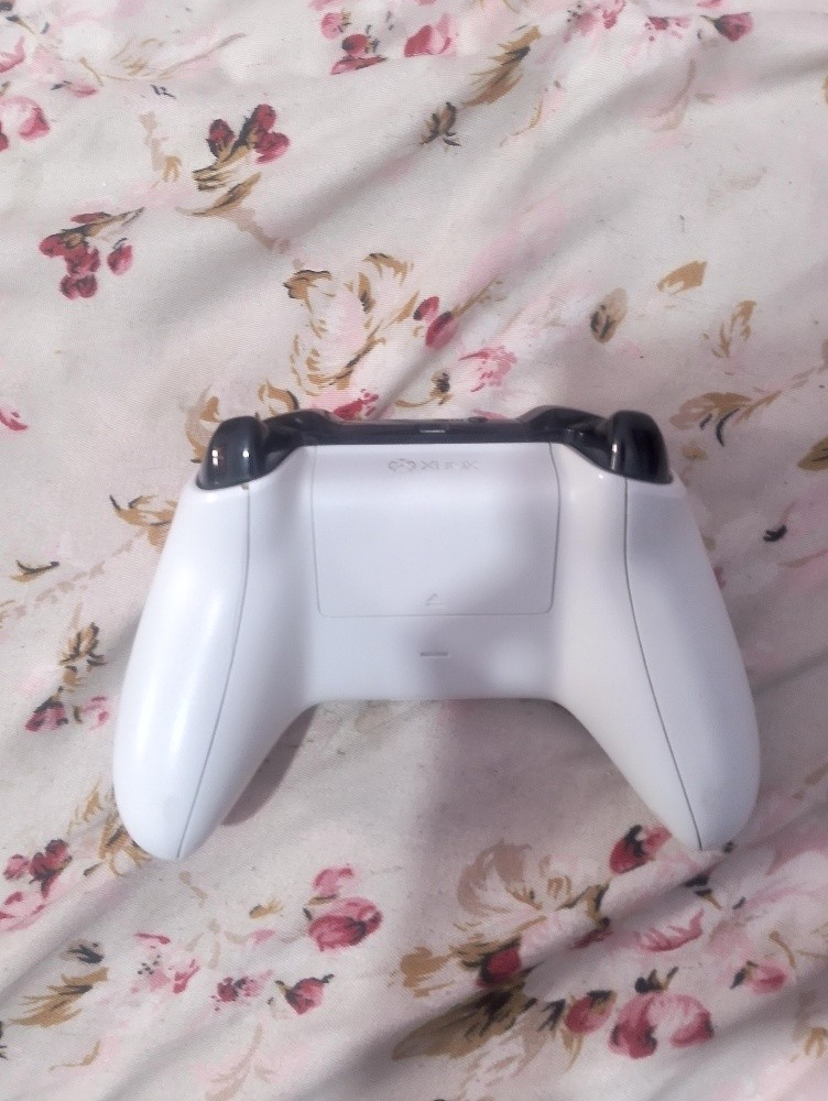 manette Xbox one s original - 4