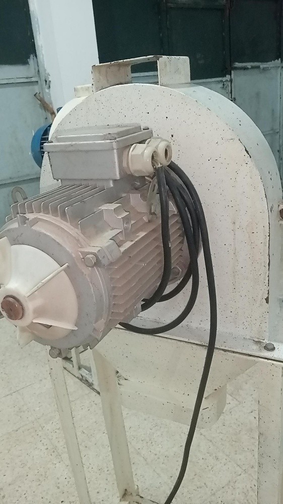 moteur 380. a marteau - 3