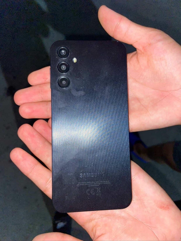Samsung  - 2