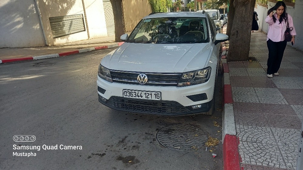 Volkswagen  - 2