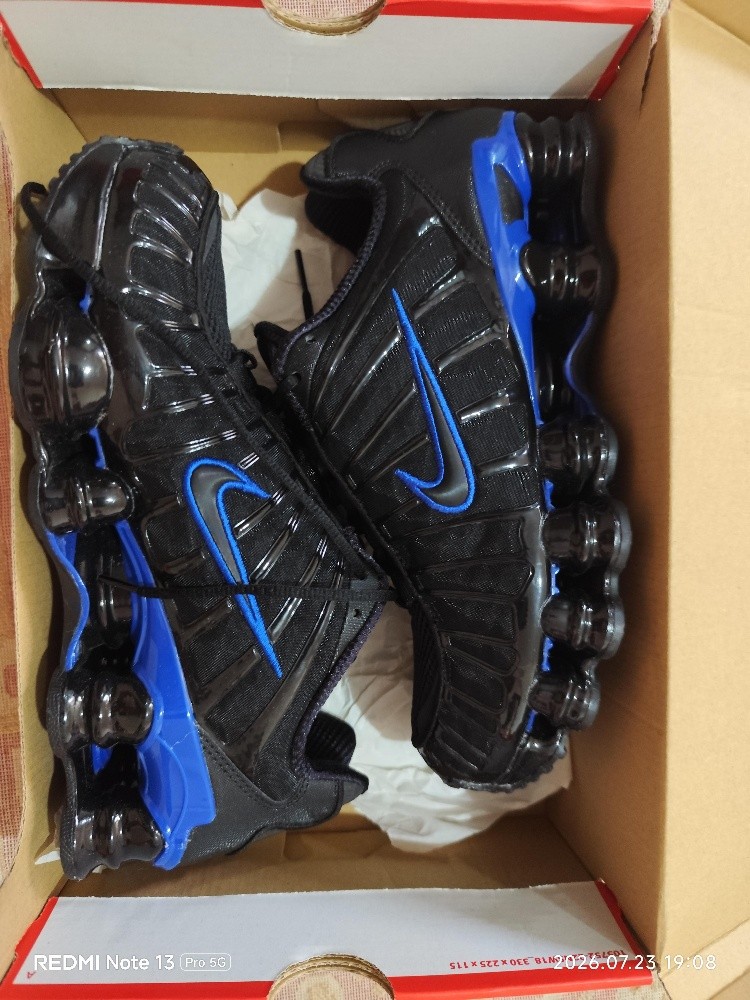 nike air shoc  - 1