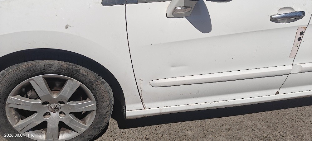 Peugeot 308  - 2