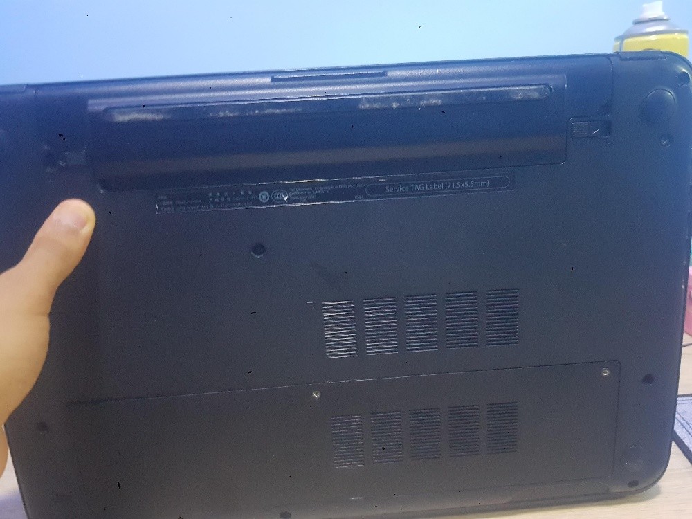 Dell Inspiron 3537 - 7