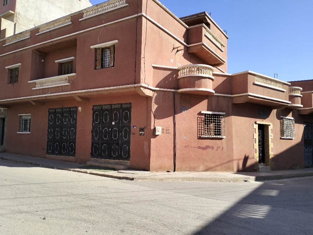 فيلا للبيع - 3