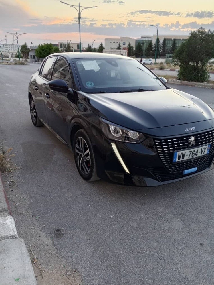 Peugeot  208 GT - 3