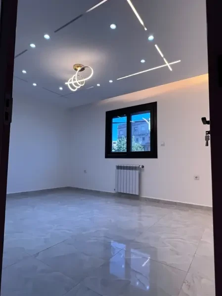 بيع شقة 3 غرف - 4