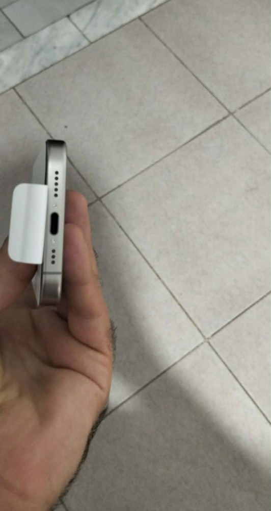 iphone 15 pro  - 2