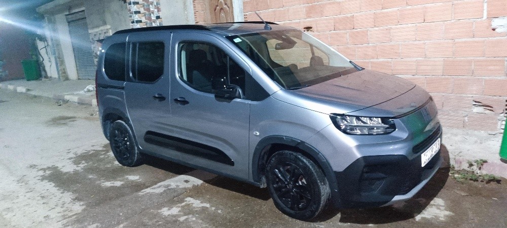 fiat Doblo  - 1