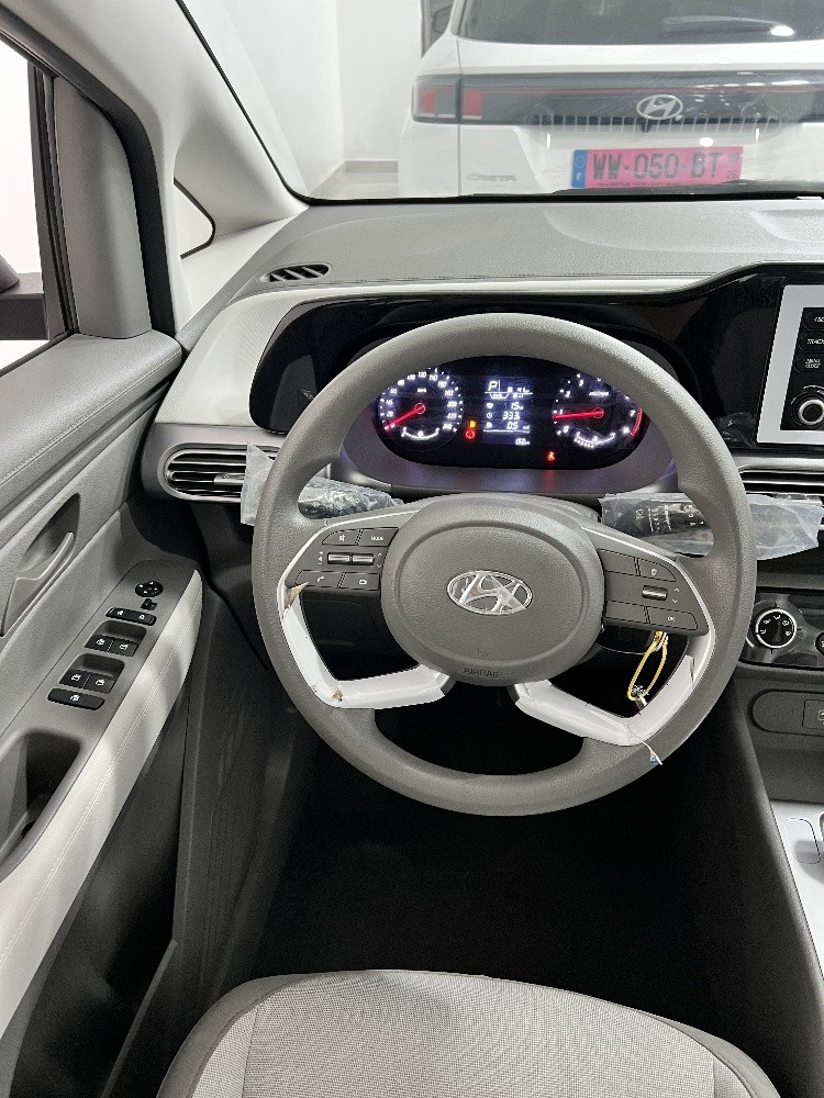 hyundai stargazer - 7