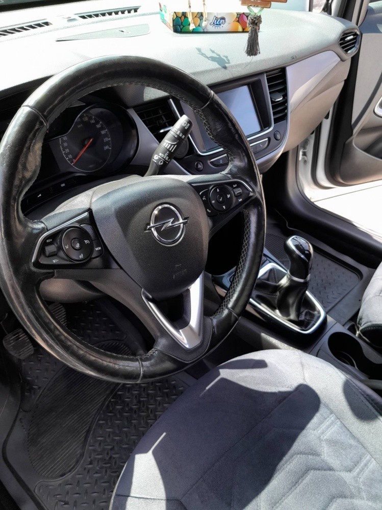 Opel cross land - 9