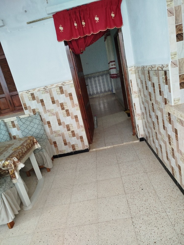 دار واسعة ومريحة للايجار - 7