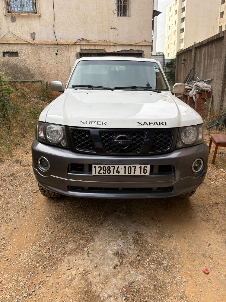 نيسان باترول - 13