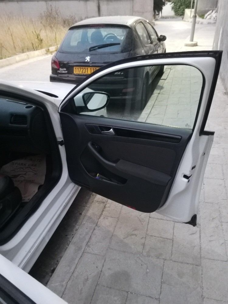 Jetta 2 Litre TDI 110 chevaux - 4