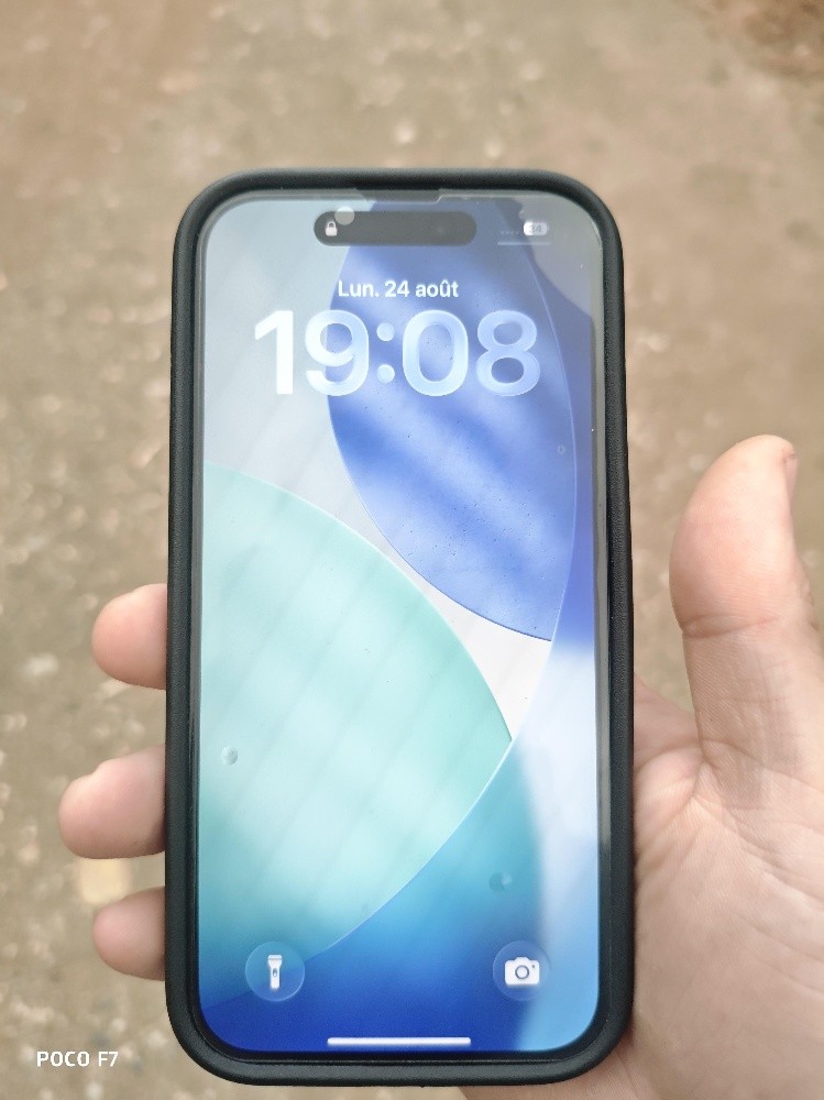 Iphone 15 - 10