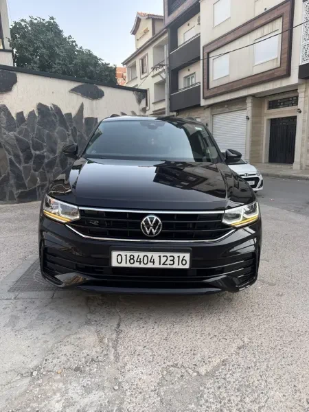 Volkswagen Tiguan 2023 R-Line - 1