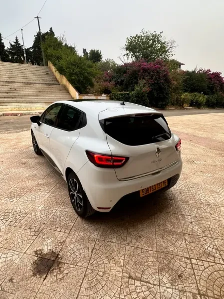 Renault Clio 4 - 2