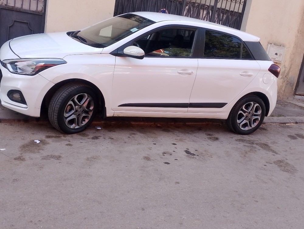 Hyundai  i20 - 6