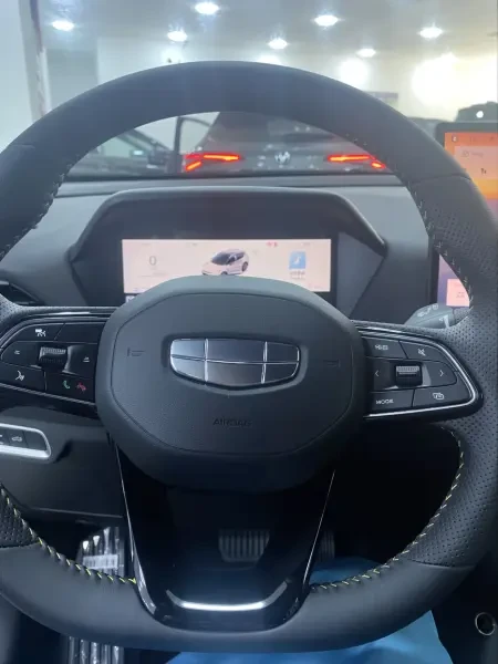 Geely Coolray 2026 Starlight - 2