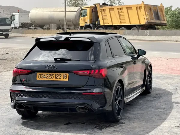 Audi RS3 2023 Performance - 2