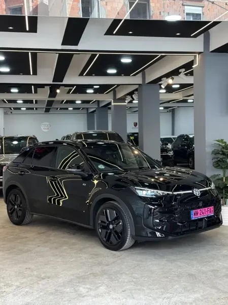 Volkswagen New T-Roc 2026 R-Line - 2
