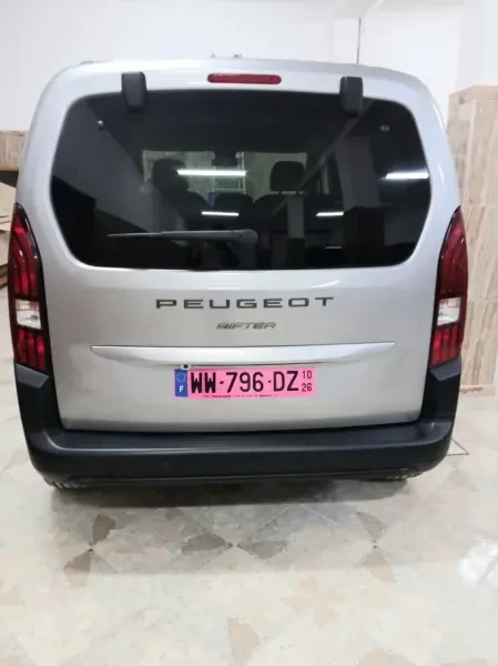 Peugeot Rifter - 3