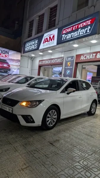 Seat Ibiza 2018 STYLE - 1