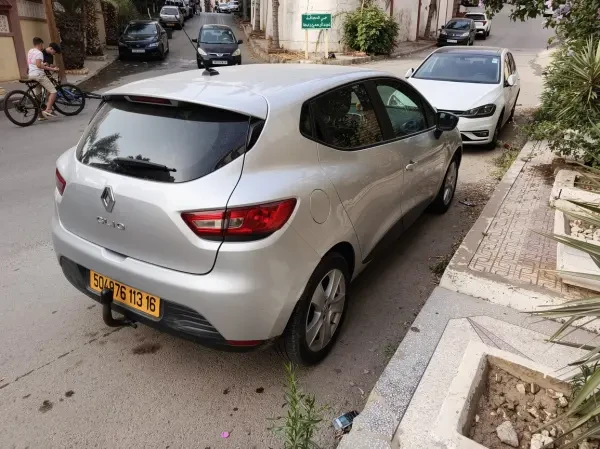 Renault Clio 4 2013 Dynamique plu - 2
