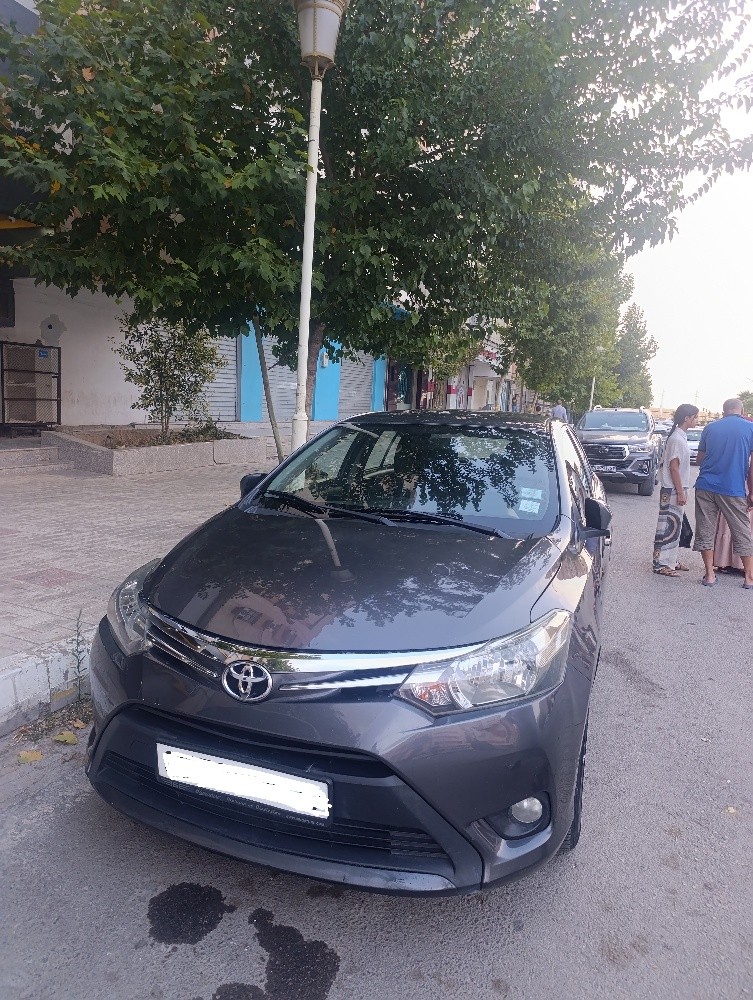 Yaris 2016 - 1