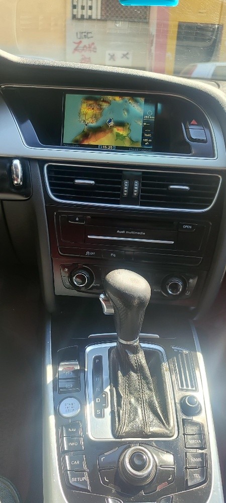 Audi  - 6