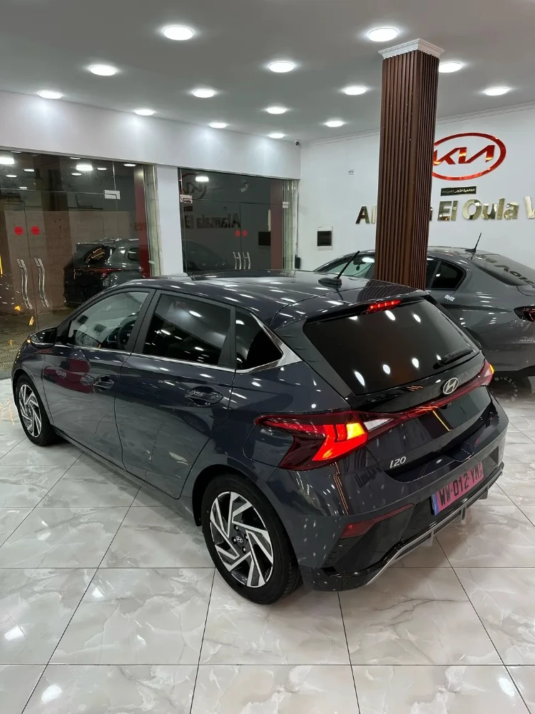 هيونداي اي 20 - 6